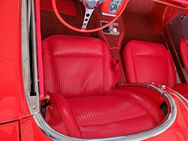 1961 Chevrolet Corvette - photo 12