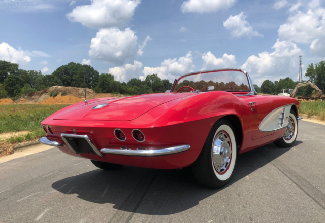 1961 Chevrolet Corvette - photo 5