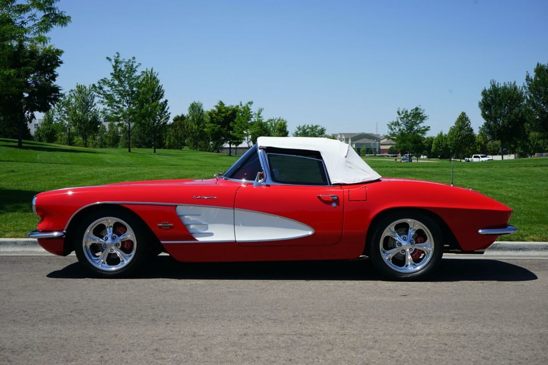1961 Chevrolet Corvette Roadster - photo 7