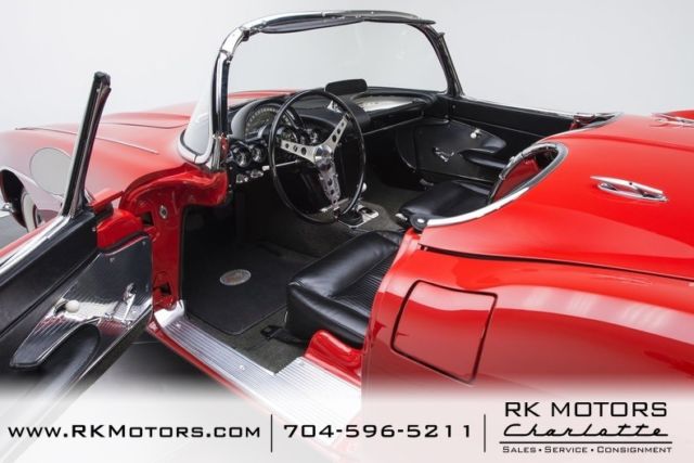 1961 Chevrolet Corvette -- - photo 3