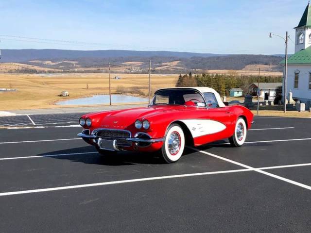 1961 Chevrolet Corvette RomanRed/Red*N.O.M327ci*4spd*L@@K*GREATDRIVER Manual RWD 1961 Chevrolet Corvette RomanRed/Red*N.O.M327ci*4spd*L@@K*GREATDRIVER
