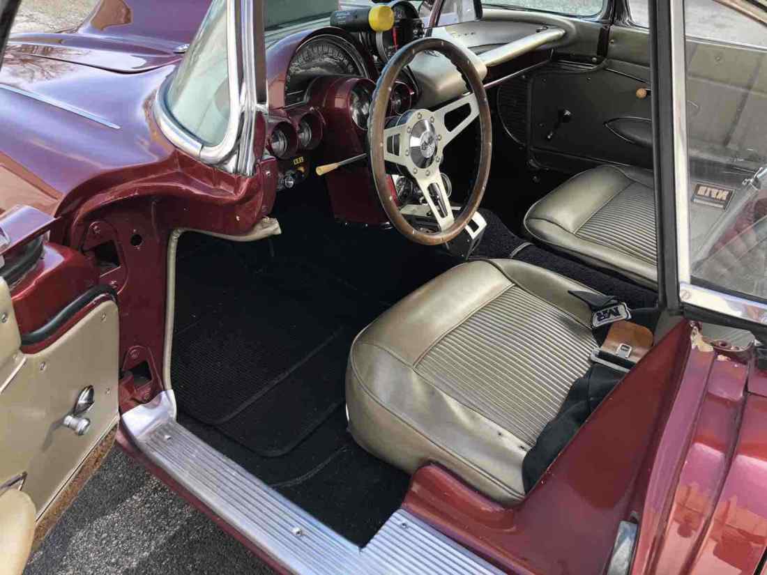 1961 Chevrolet Corvette - photo 12