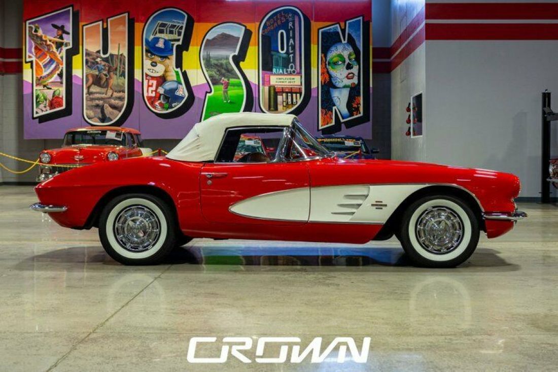 1961 Chevrolet Corvette - photo 2