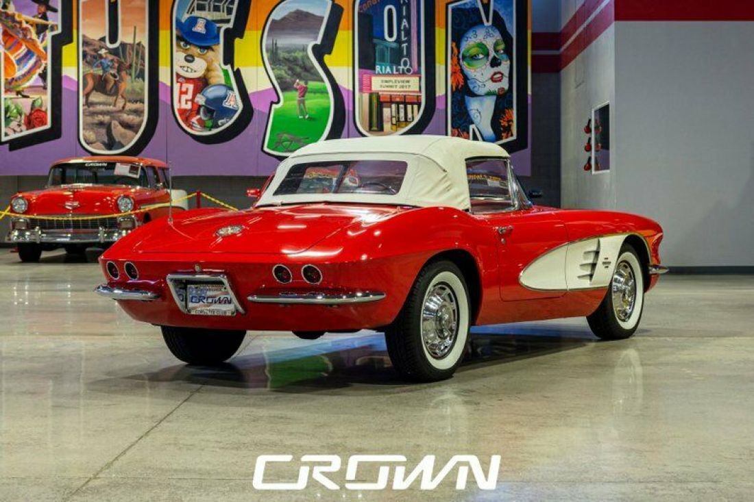 1961 Chevrolet Corvette - photo 3