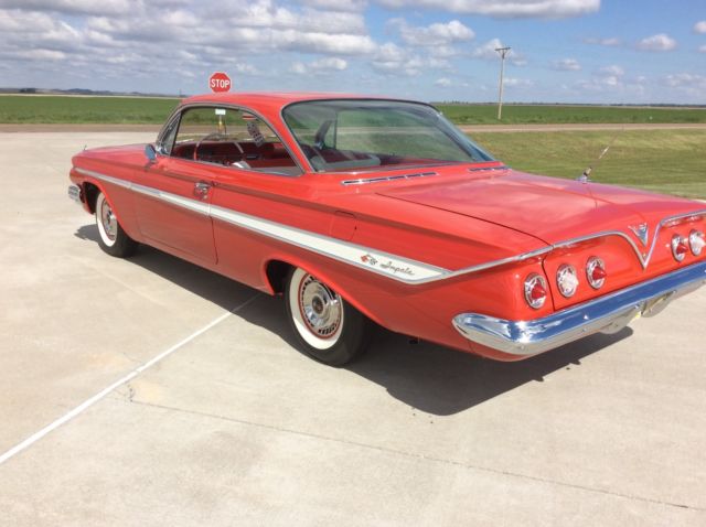 1961 Chevrolet Impala 2DR COUPE "BUBBLE TOP" - photo 4