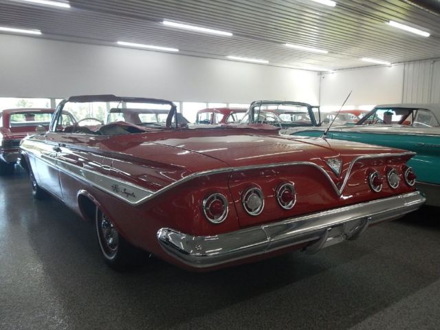 1961 Chevrolet Impala -- - photo 5