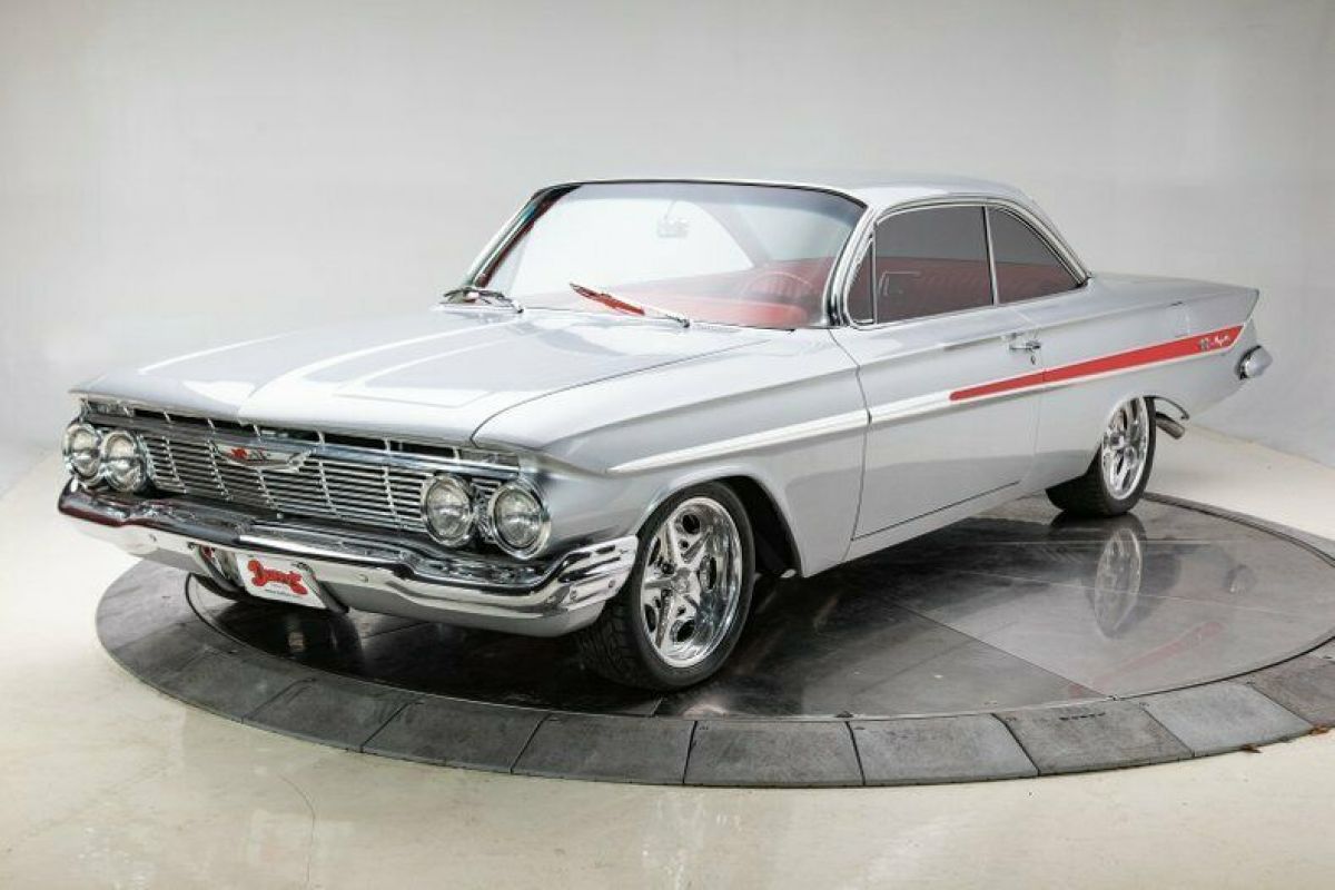 1961 Chevrolet Impala 409 V8 4 Speed Manual Hardtop Sterling Silver 1961 Chevrolet Impala