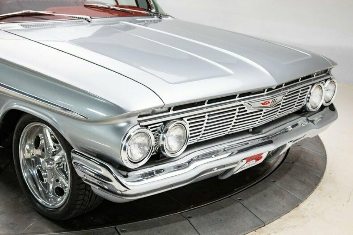 1961 Chevrolet Impala - photo 5