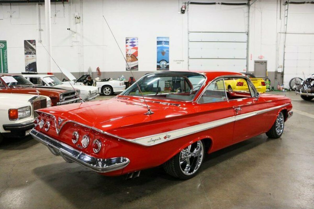 1961 Chevrolet Impala - photo 5