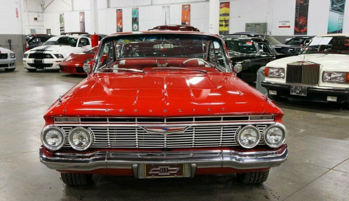 1961 Chevrolet Impala - photo 8