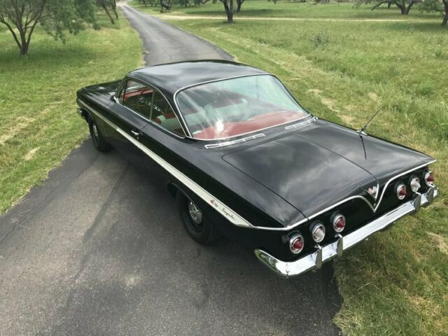 1961 Chevrolet Impala Big Block, 4-Speed, Exceptional - photo 2