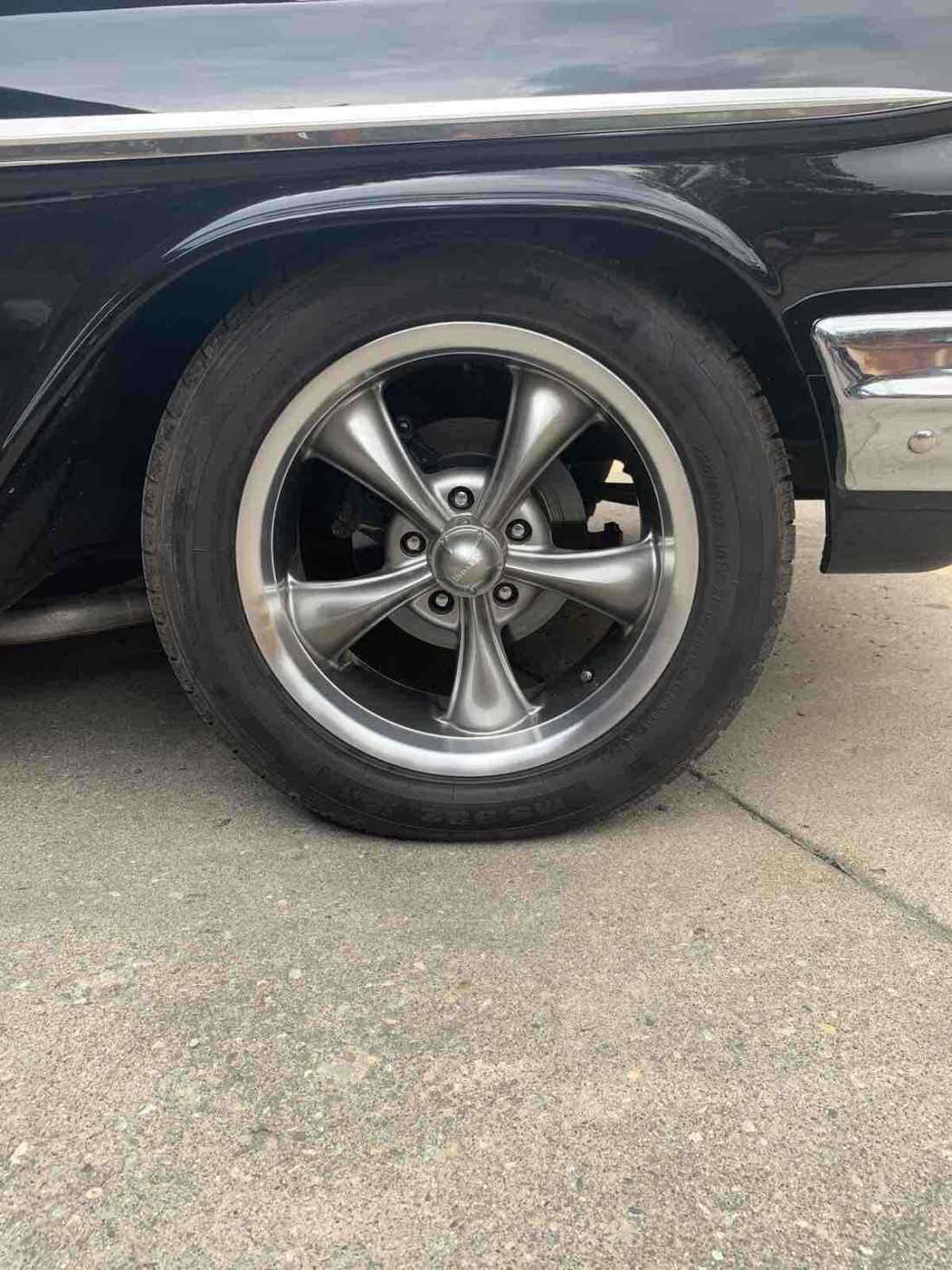 1961 Chevrolet Impala - photo 10