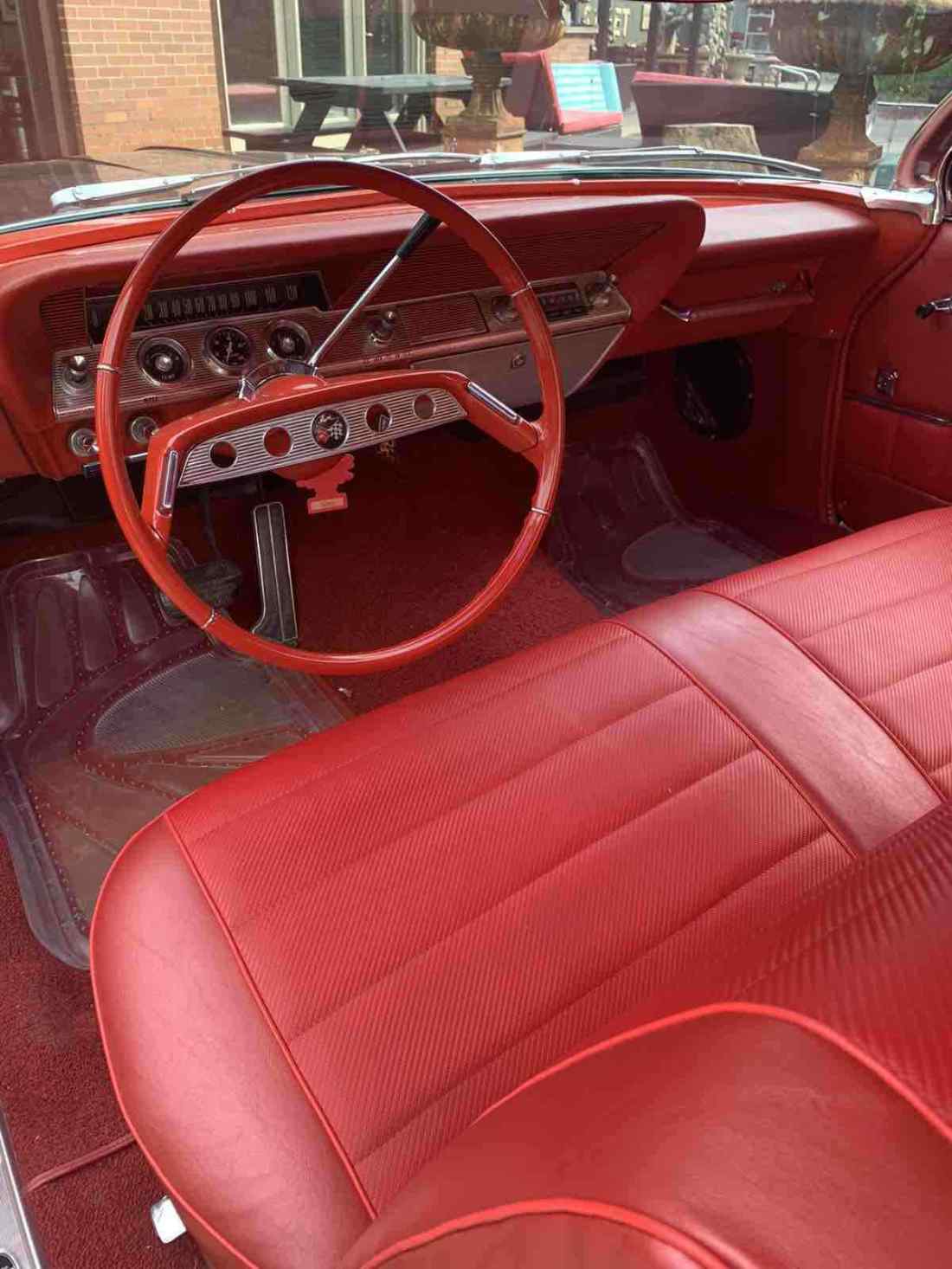 1961 Chevrolet Impala - photo 13