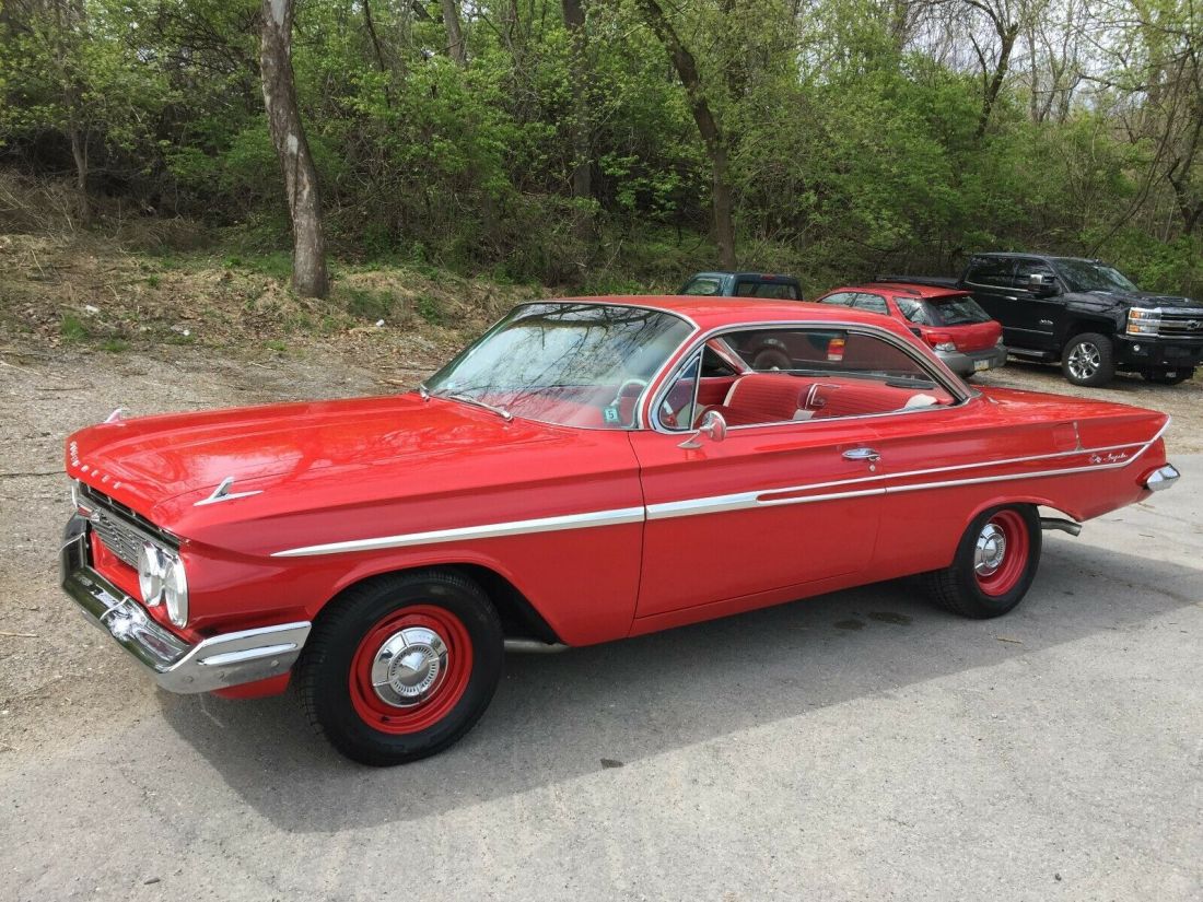 1961 CHEVROLET IMPALA BUBBLE TOP 2DR SPORT COUPE HOT STREET RAT ROD CHEVY V8 1961 Chevrolet Impala 2 dr Sport Coupe