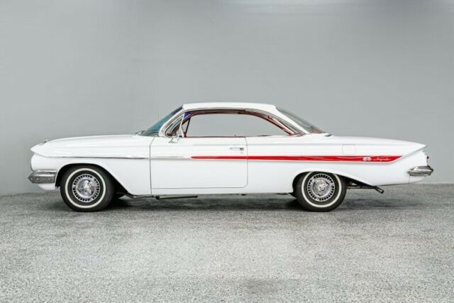 1961 Chevrolet Impala Bubble Top - photo 3