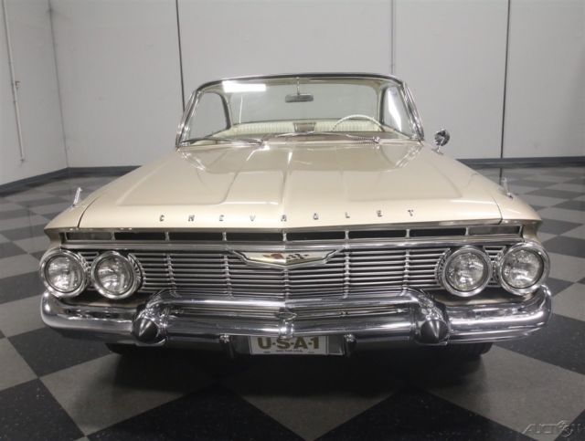 1961 Chevrolet Impala Bubble Top - photo 5