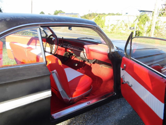1961 Chevrolet Impala 2 door coupe - photo 12