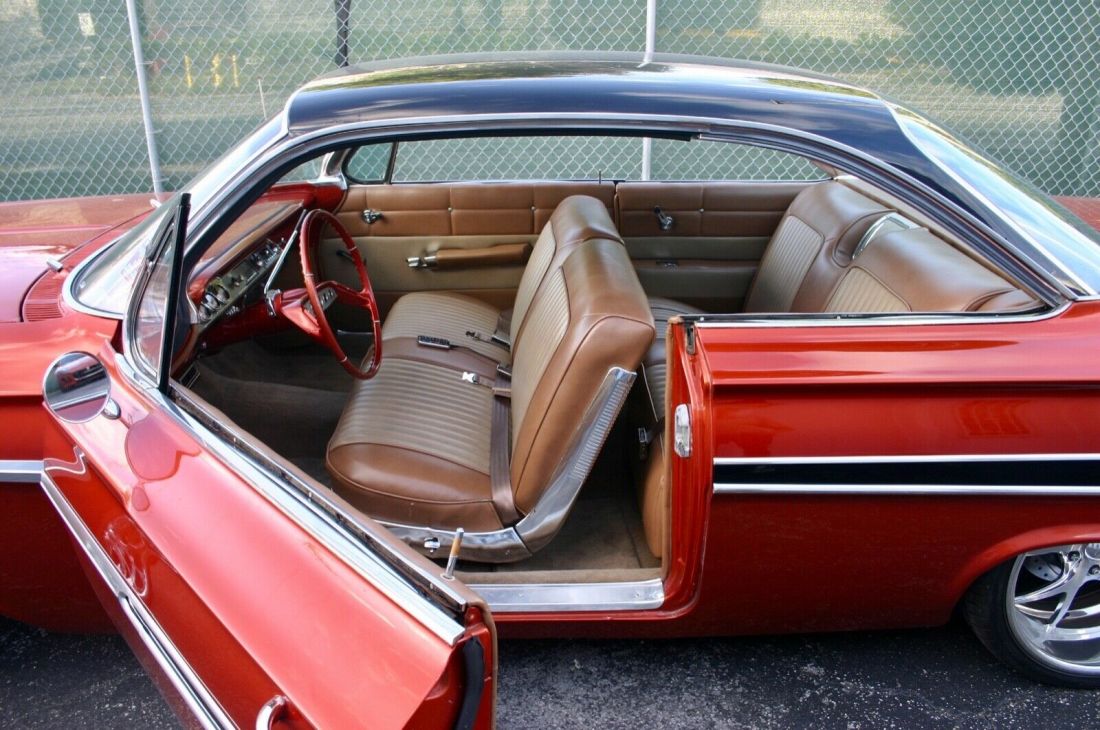 1961 Chevrolet Impala Sport Coupe - photo 7