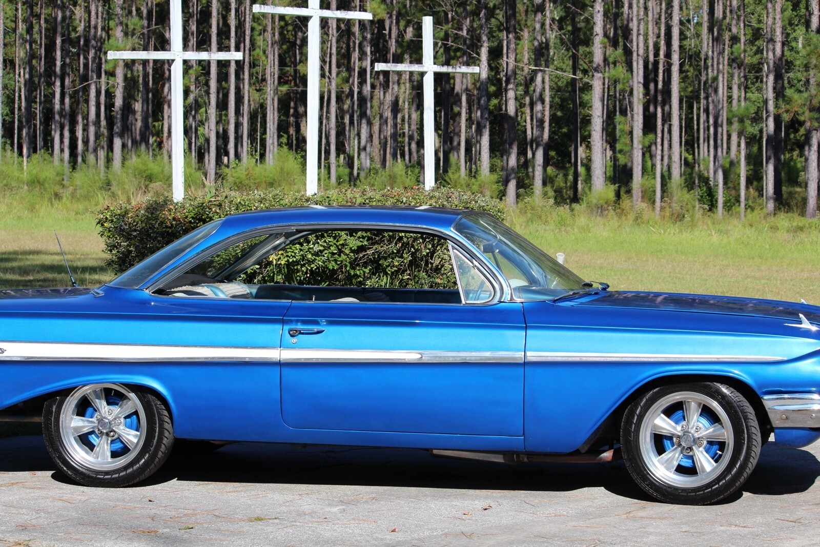 1961 Chevrolet Impala - photo 3