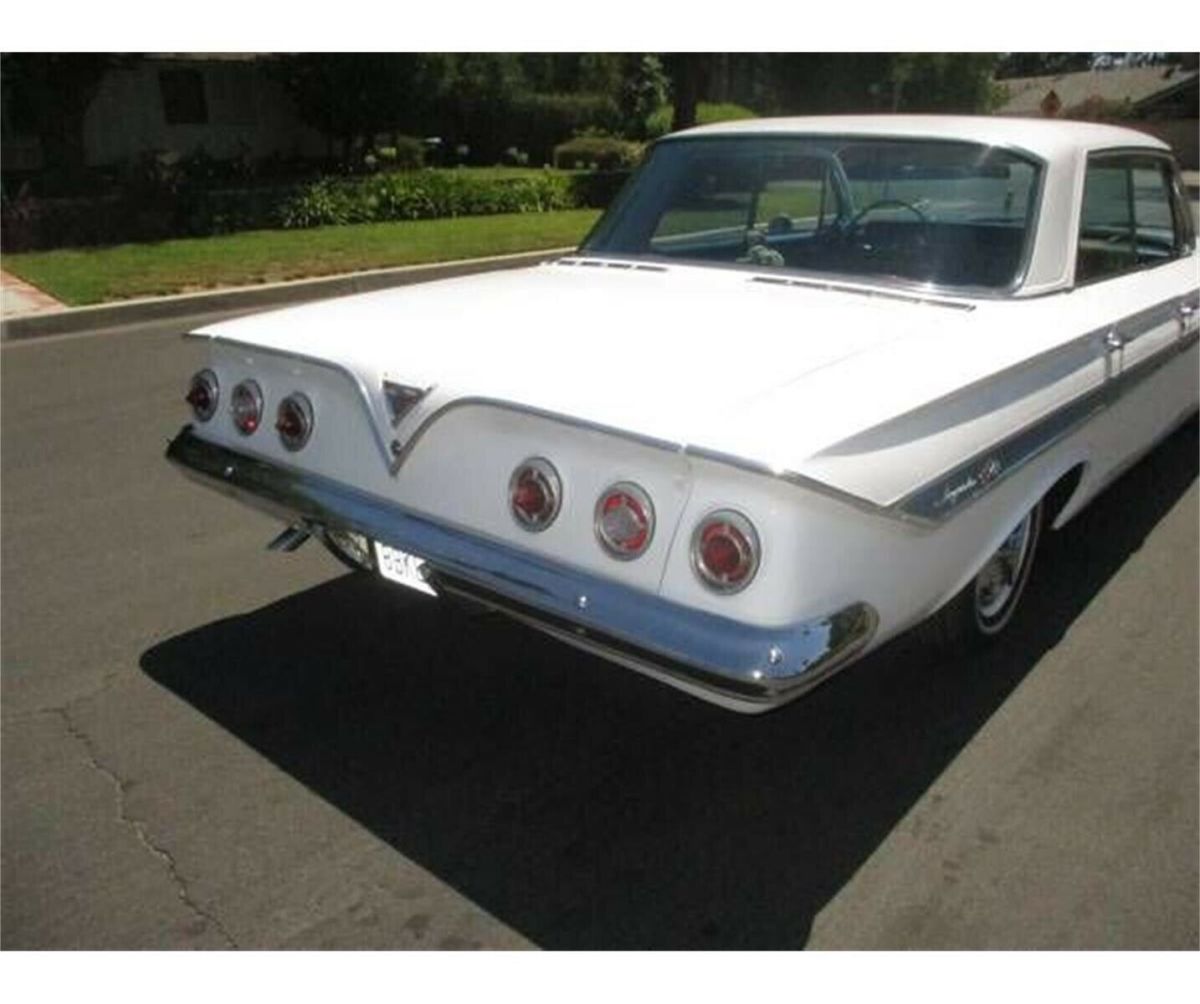 1961 Chevrolet Impala - photo 2