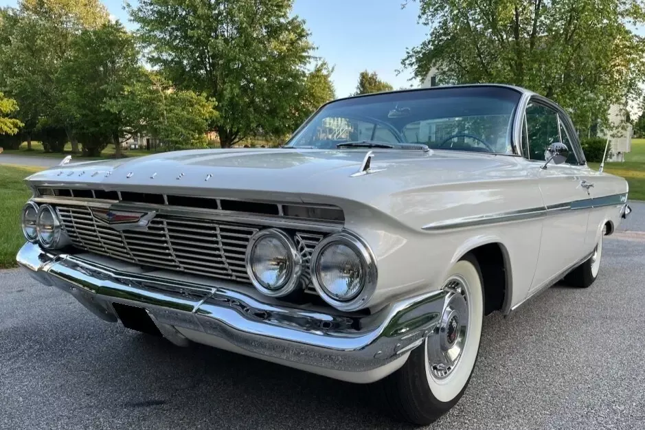 1961 Chevrolet Impala Sport Coupe 1961 Chevrolet Impala