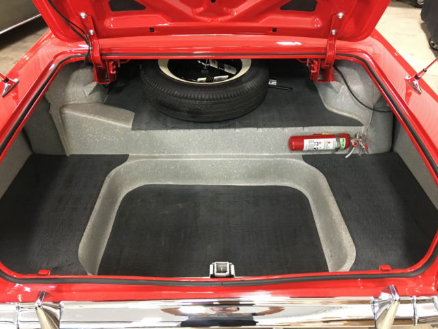 1961 Chevrolet Impala SS - photo 10