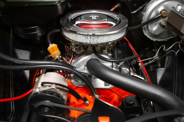 1961 Chevrolet Pickup 4x4 Stepside 383 4-Speed WINTER CLEARANCE PRICED - photo 4