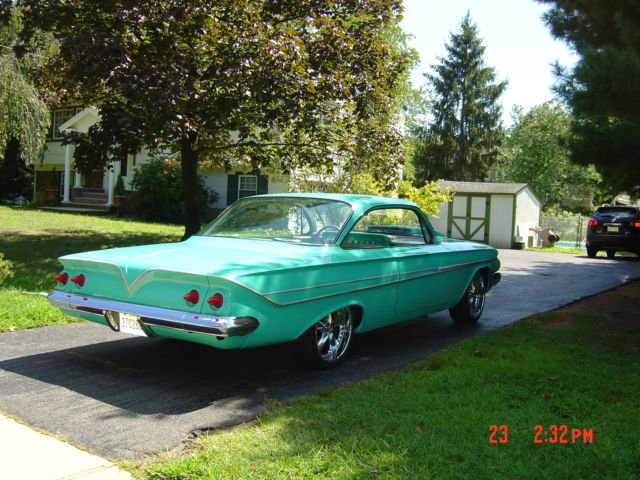 1961 Chevrolet Impala BeLair Bubble Top-Sport Coupe - photo 2