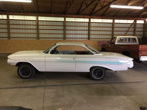 1961 Chevrolet Impala - photo 2