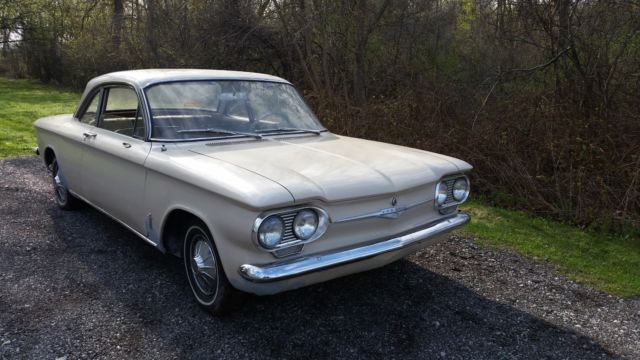 1961 Chevrolet Corvair - photo 3