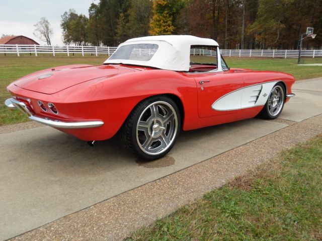1961 Chevrolet Corvette CORVETTE - photo 9