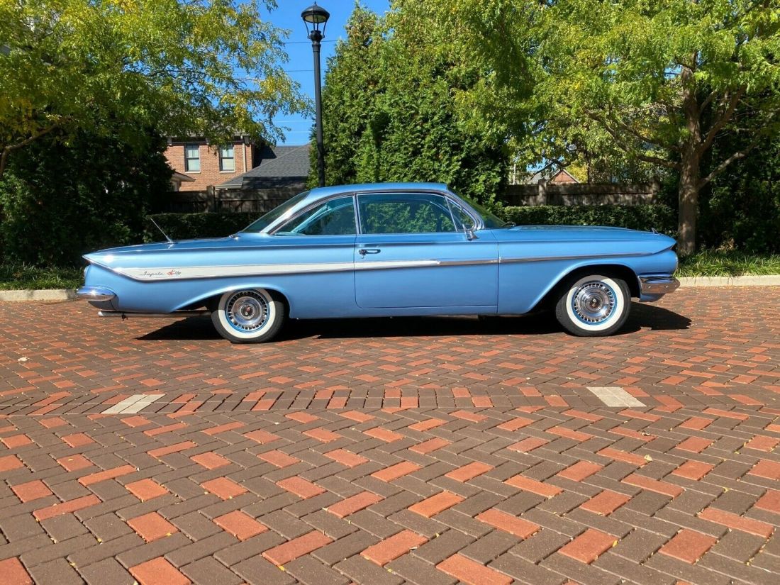 1961 Chevrolet Impala - photo 5