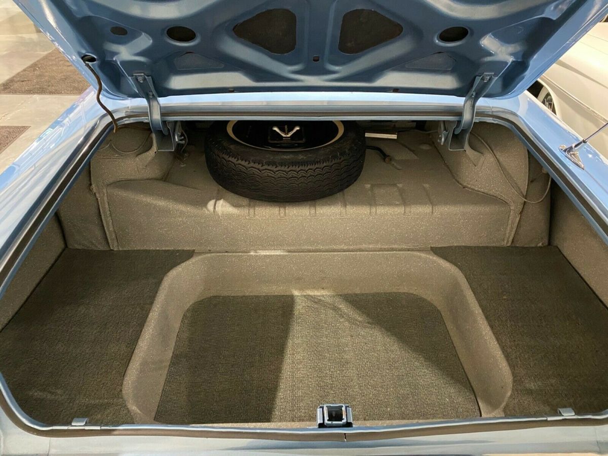 1961 Chevrolet Impala - photo 12