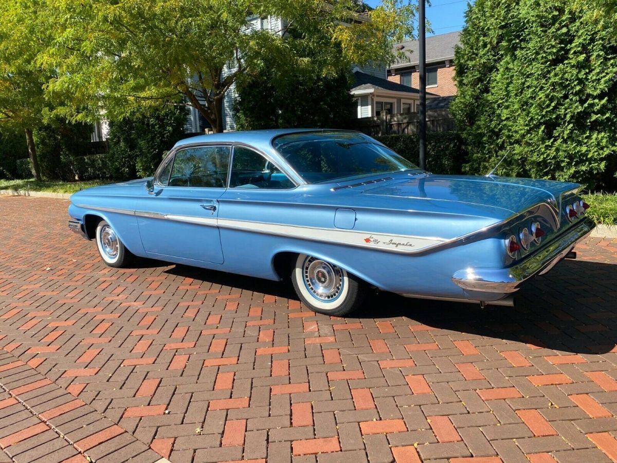 1961 Chevrolet Impala - photo 9