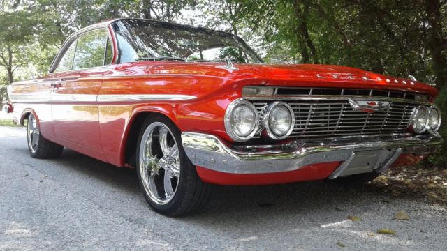 1961 Chevrolet Impala - photo 3