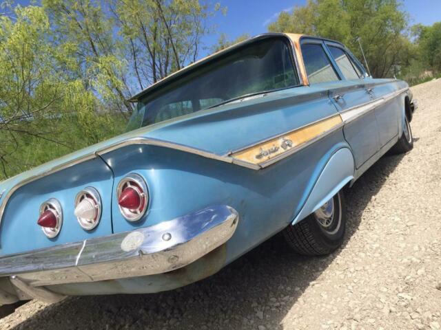 1961 Chevrolet Impala - photo 6