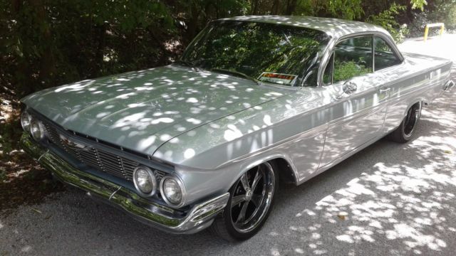 1961 Chevrolet Impala - photo 5