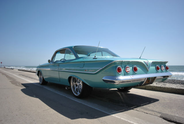1961 Chevrolet Impala Bubble Top - photo 10