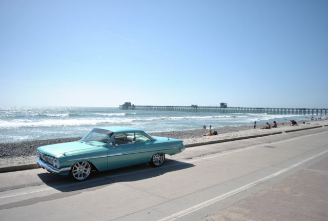 1961 Chevrolet Impala Bubble Top - photo 11