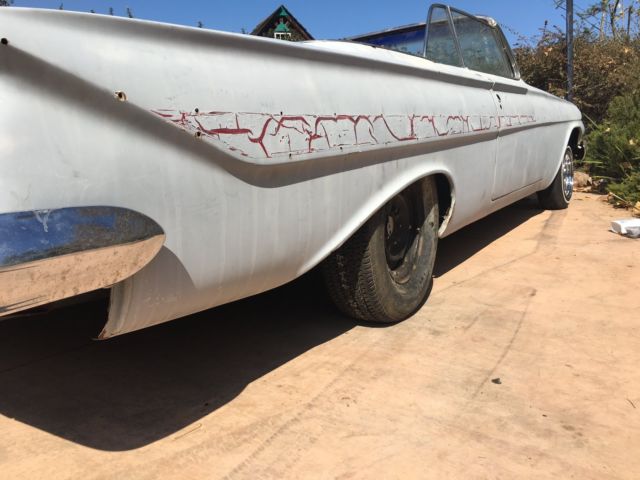 1961 Chevrolet Impala - photo 13