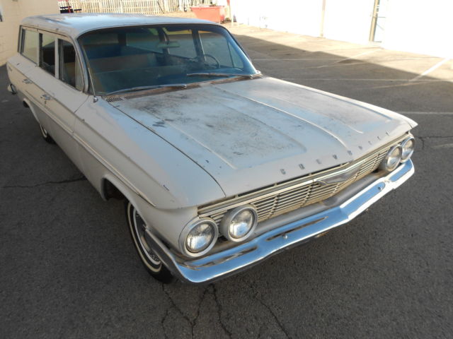 1961 Chevrolet Parkwood wagon - photo 5