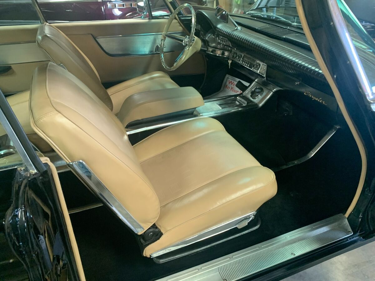 1961 Chrysler 300 Series - photo 11