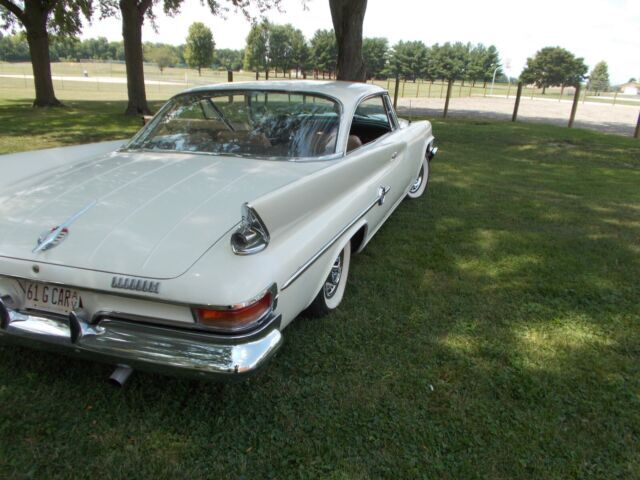 1961 Chrysler 300 Series Bubbletop with super cool fins - photo 11