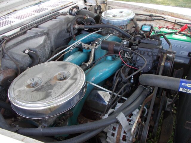 1961 Chrysler 300 Series Bubbletop with super cool fins - photo 3