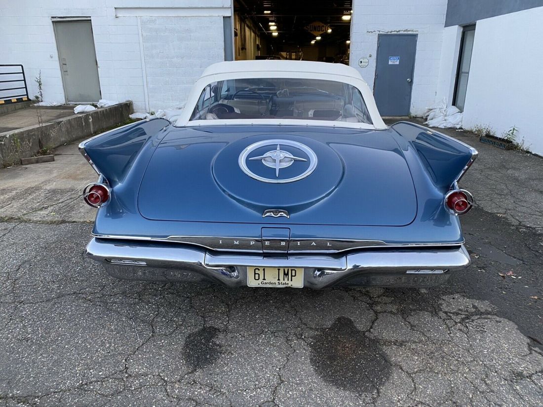 1961 Chrysler Imperial - photo 5