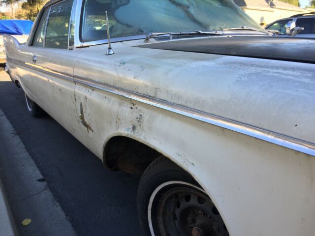 1961 Chrysler Imperial Crown - photo 12