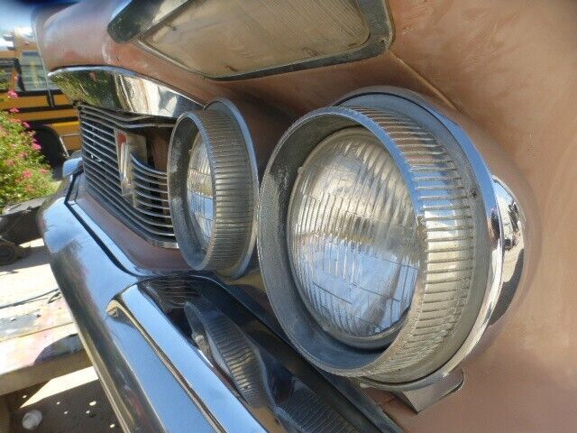 1961 Chrysler Imperial - photo 7