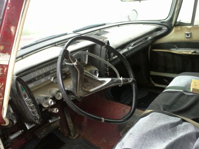 1961 Chrysler Imperial Custom - photo 12