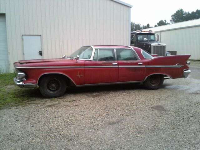 1961 Chrysler Imperial Custom - photo 2