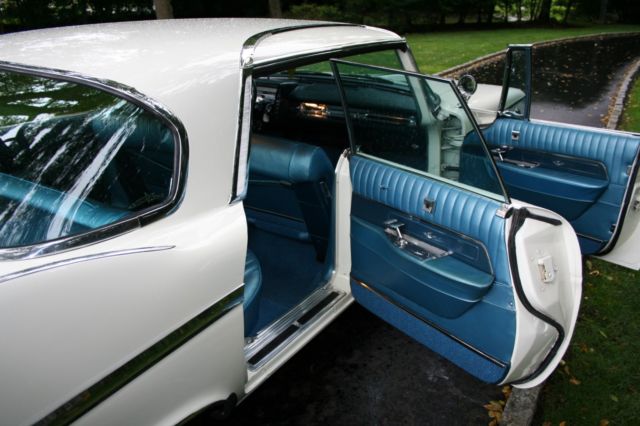1961 Chrysler Imperial Crown - photo 9